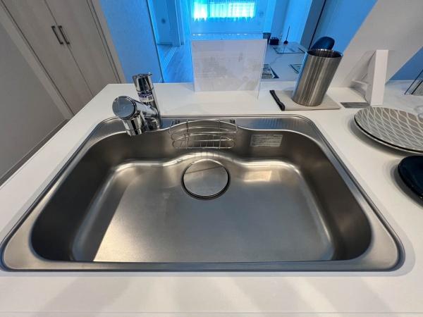 野毛山公園三和プラザ【 WIC リフォーム】(キッチン)