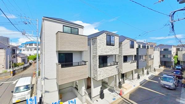 【11号棟】鶴見区新築戸建ビルトイン車庫