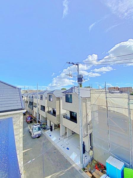 【11号棟】鶴見区新築戸建ビルトイン車庫