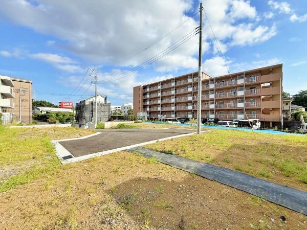 【B号棟】港北区新築戸建　LDK20帖　ルーバル　SIC