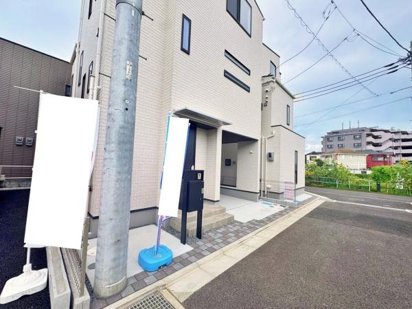 【1号棟】大和市新築戸建ビルトイン車庫WICSIC