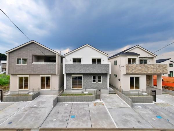 【3号棟】大和市新築戸建　床暖房　2台駐車可　南道路