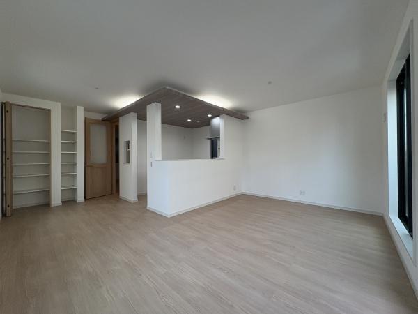 【A号棟】鶴見区新築戸建　スカイバルコニー　都市ガス