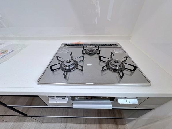 【D号棟】鶴見区新築戸建　スカイバルコニー　都市ガス