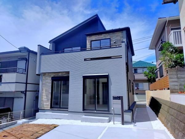 【1号棟】戸塚駅新築戸建　2台駐車可　和室　吹抜け