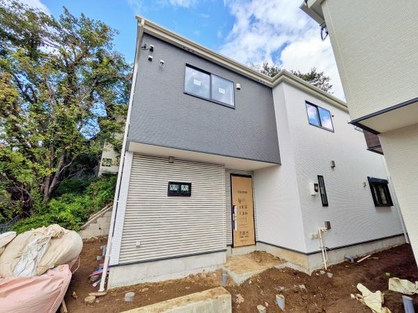 【1号棟】宮前区新築戸建　LDK18帖　2台駐車可　WIC