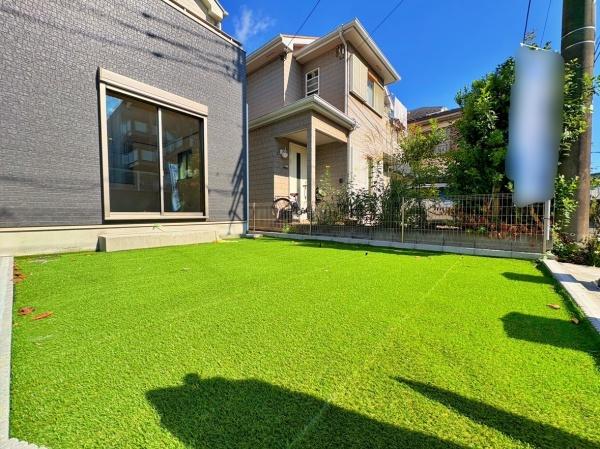 【1号棟】泉区新築戸建　並列2台駐車可　南道路