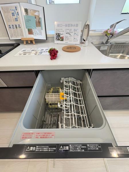 【1号棟】戸塚区新築戸建　LDK21帖　2台駐車可