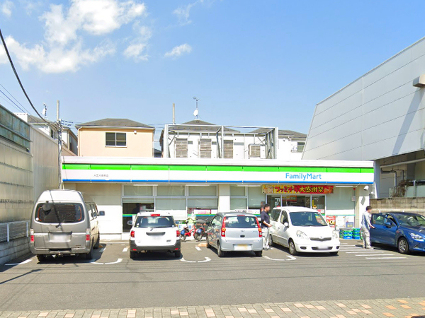 【7号棟】大田区新築戸建 リビング階段 対面キッチン(ファミリーマート大田大森南店)