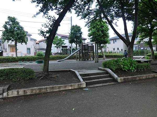 座間市相武台4丁目の中古一戸建て(相武台1丁目公園)