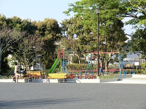 【1号棟】港南区新築戸建ビルトイン車庫ロフト(日の峰第一公園)
