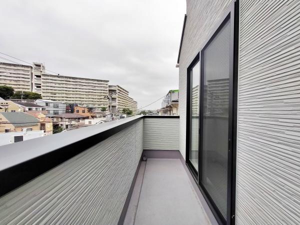 【B号棟】神奈川区新築戸建地下ガレージルーバル