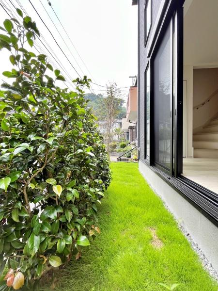 【1号棟】鎌倉市新築戸建　リビング階段　角地