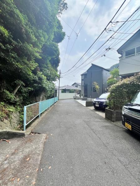 【1号棟】鎌倉市新築戸建　リビング階段　角地