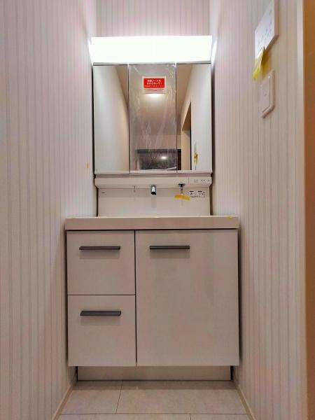 港北区新築戸建北西角地床暖房平坦
