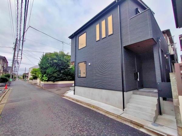 港北区新築戸建北西角地床暖房平坦