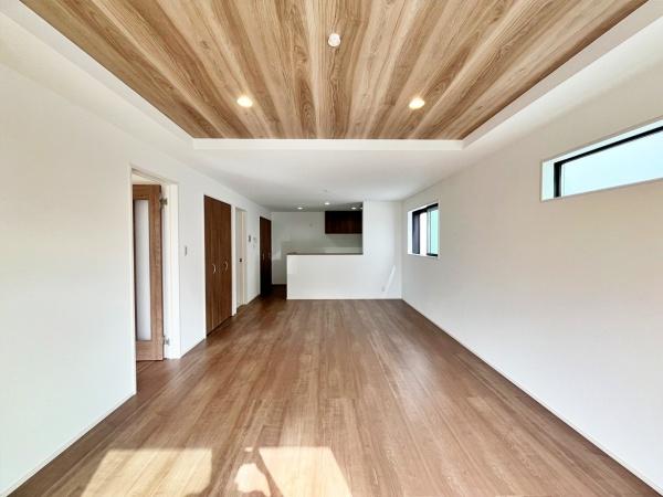 【3号棟】瀬谷区新築戸建　LDK20帖　床暖房　2台駐車可