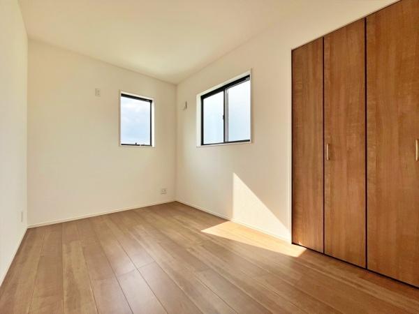【3号棟】瀬谷区新築戸建　LDK20帖　床暖房　2台駐車可