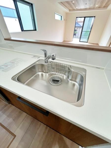 【3号棟】瀬谷区新築戸建　LDK20帖　床暖房　2台駐車可