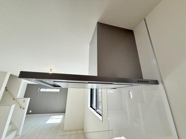 【2号棟】金沢区新築戸建　LDK18帖　WIC×3　SIC