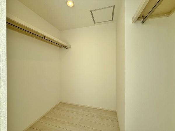 【2号棟】金沢区新築戸建　LDK18帖　WIC×3　SIC