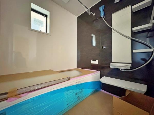 泉区新築戸建ビルトイン車庫業務スーパー徒5分