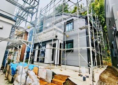 【2号棟】都筑区新築戸建　ロフト　パントリー　リビング20帖