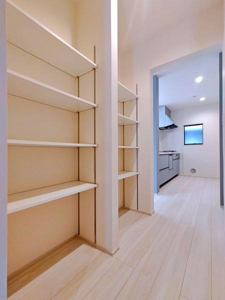 【1号棟】旭区新築戸建角地WICSICストレージ