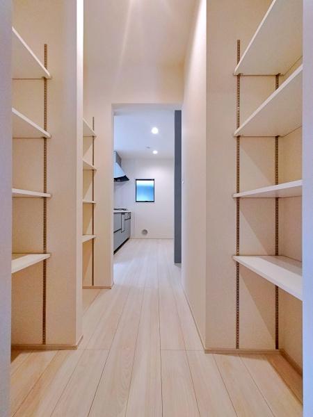 【1号棟】旭区新築戸建角地WICSICストレージ