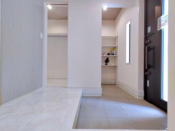 【1号棟】旭区新築戸建角地WICSICストレージ