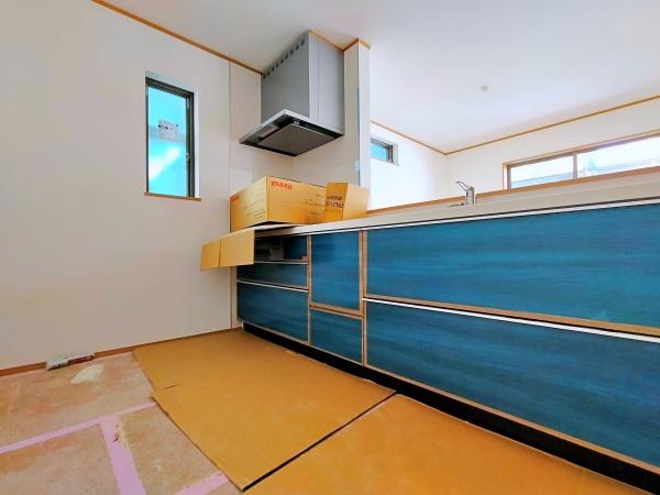 【A号棟】座間市新築戸建　LDK18帖　南面バルコニー