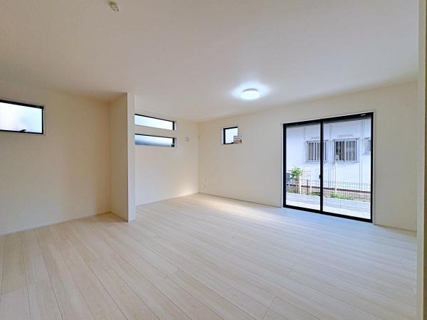 【1号棟】旭区新築戸建　LDK21帖　2台駐車可