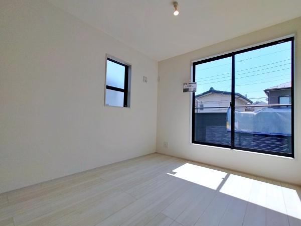【1号棟】旭区新築戸建　LDK18帖　3台駐車可　平坦地