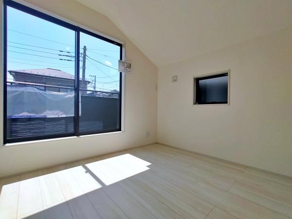 【1号棟】旭区新築戸建　LDK18帖　3台駐車可　平坦地