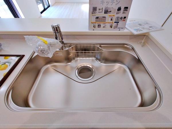【1号棟】横須賀市新築戸建　LDK20帖　2台駐車可　SIC