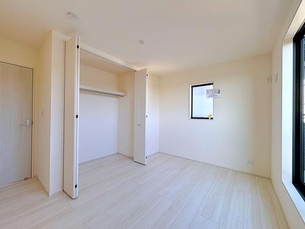 【1号棟】泉区新築戸建　LDK19帖　2台駐車可　角地