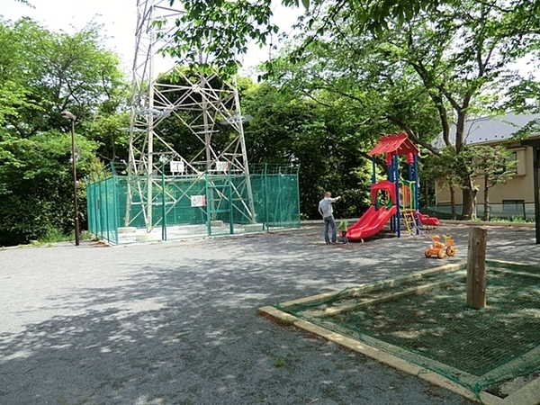 【B区画】鎌倉市新築戸建 納戸 ウッドデッキ パントリー(山百合児童遊園)