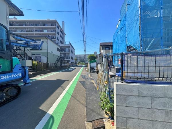 【1号棟】磯子区新築戸建　LDK20帖　2台駐車可　ロフト