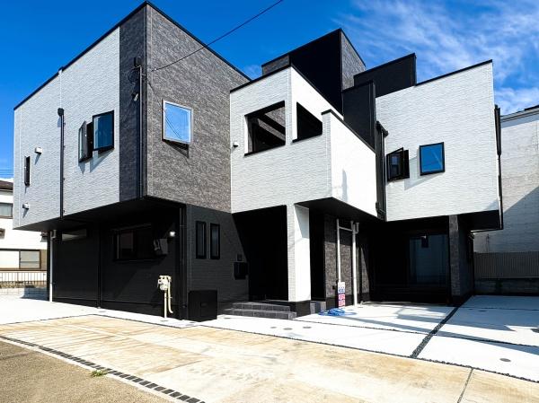 保土ヶ谷区新築戸建　カースぺ4台　WIC　SIC　パントリー