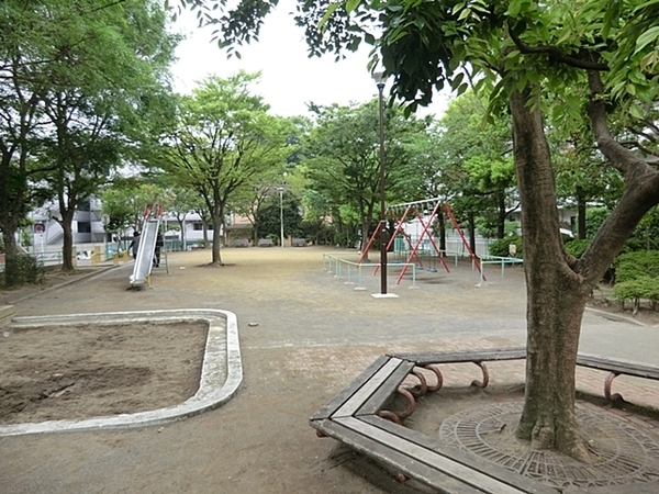 横浜市戸塚区矢部町の中古一戸建て(二十一の区公園)