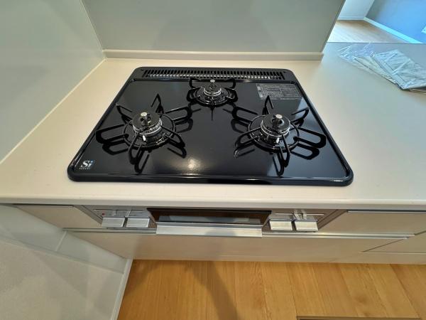 【2号棟】相模原市新築戸建　LDK18帖　パントリー