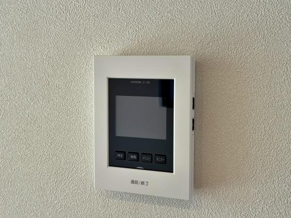 【2号棟】相模原市新築戸建　LDK18帖　パントリー