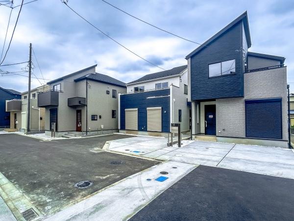 【8号棟】寒川町新築戸建　カースぺ2台　アクセントクロス