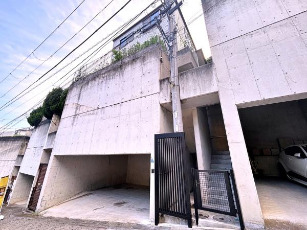 金沢区中古戸建リフォーム済2台駐車可WIC