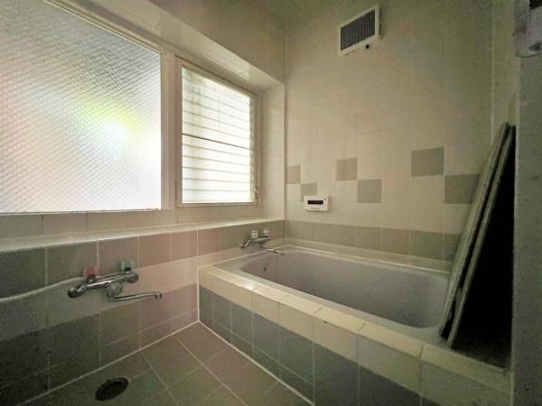 横浜市港北区新吉田東1丁目の中古一戸建て(バス)