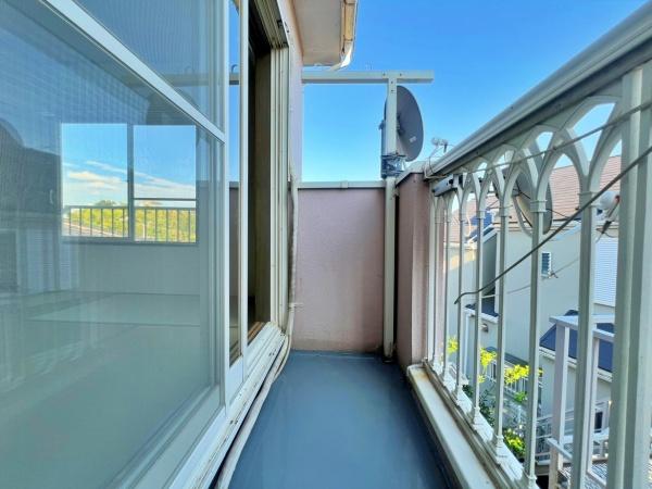 横浜市港北区新吉田東1丁目の中古一戸建て(バルコニー)