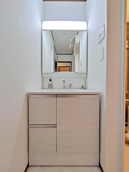 【A号棟】相模原市新築戸建　駅歩8分　角地　吹抜