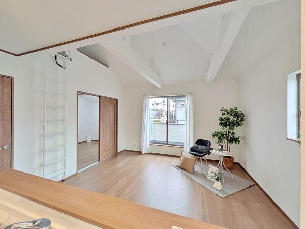 【A号棟】相模原市新築戸建　駅歩8分　角地　吹抜