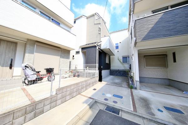 横浜市緑区東本郷６丁目の中古一戸建て