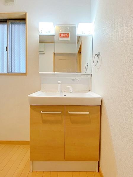 横浜市磯子区岡村７丁目の中古一戸建て